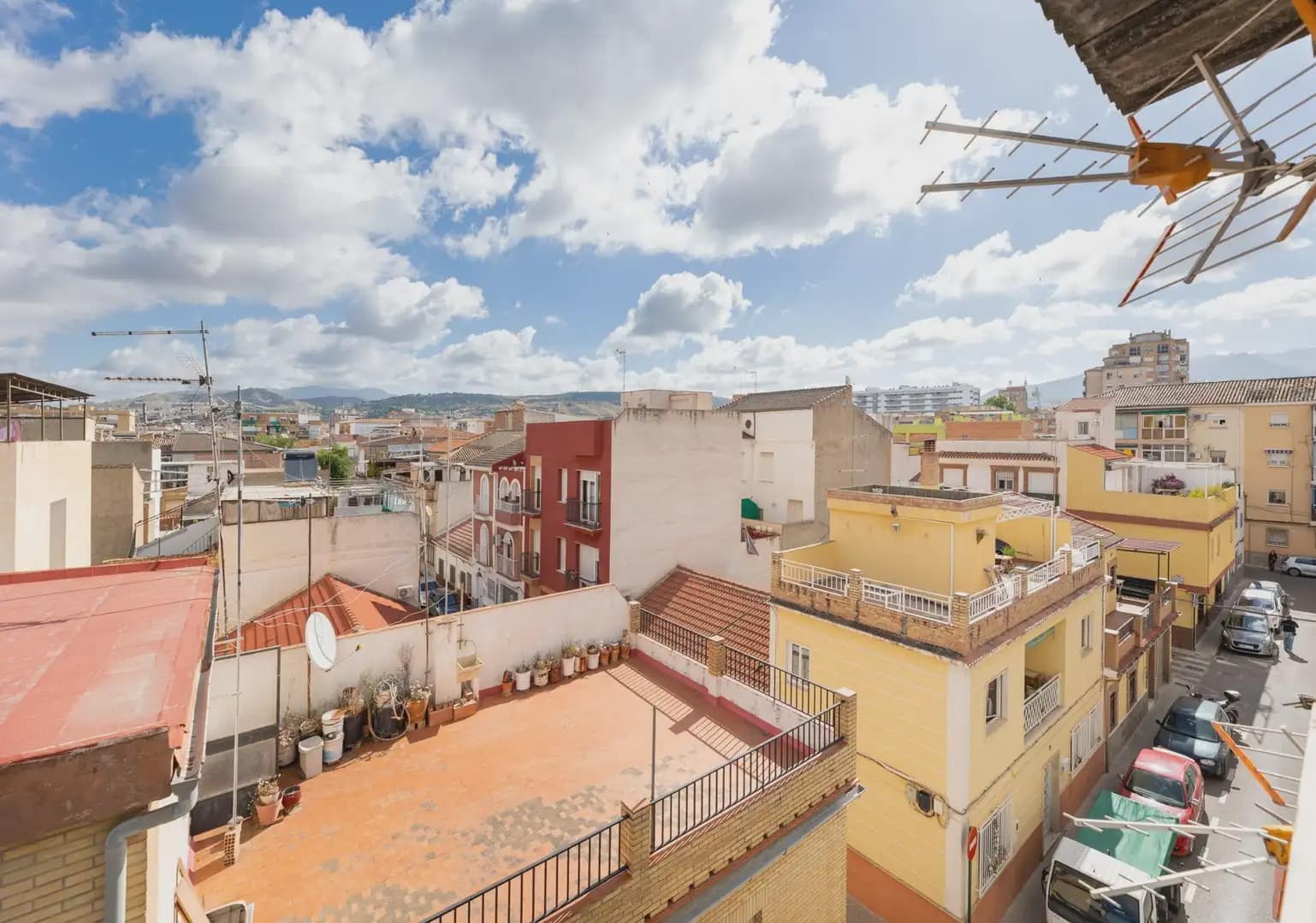 3 soveværelse Lejlighed til salg i Granada by - € 139.000 (Ref: 9854571)