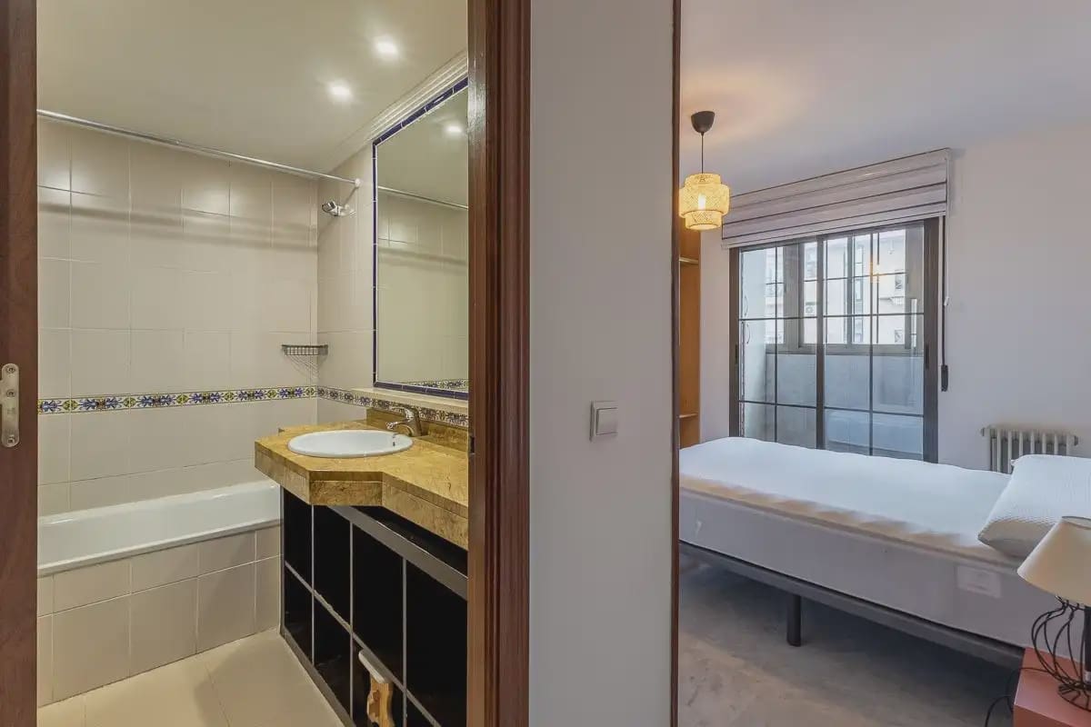 3 soveværelse Lejlighed til salg i Granada by med swimmingpool garage - € 379.000 (Ref: 9854686)