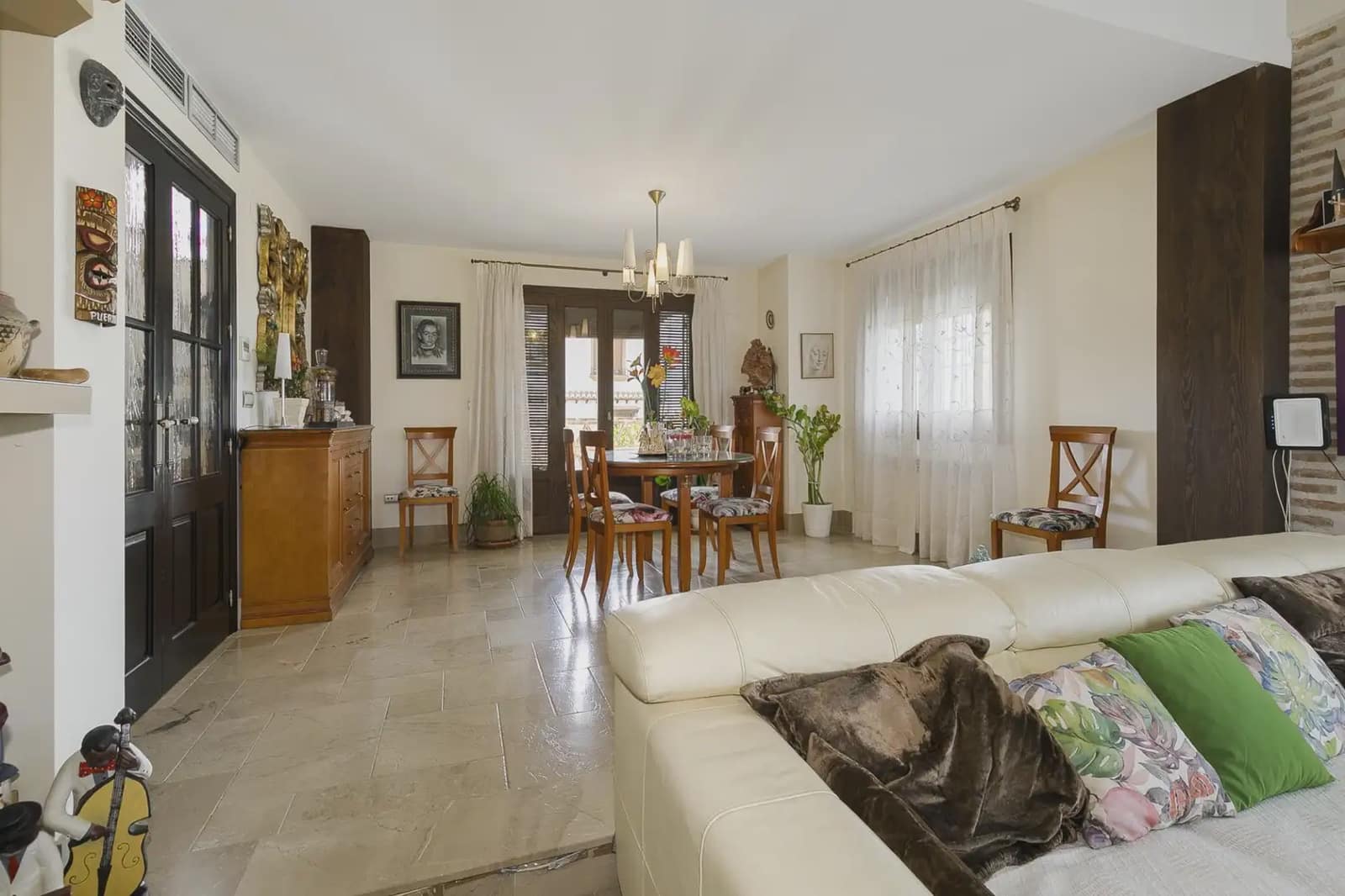 6 soveværelse Villa til salg i La Zubia med swimmingpool garage - € 606.000 (Ref: 9854688)