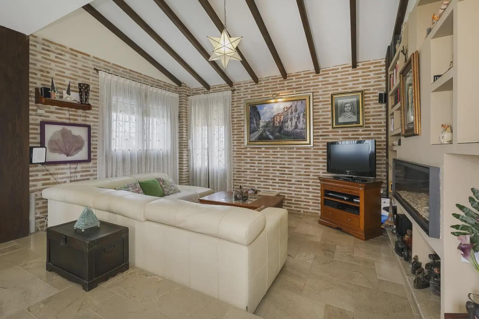 6 soveværelse Villa til salg i La Zubia med swimmingpool garage - € 606.000 (Ref: 9854688)