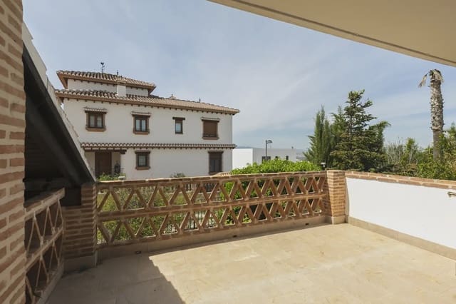 6 soveværelse Villa til salg i La Zubia med swimmingpool garage - € 606.000 (Ref: 9854688)