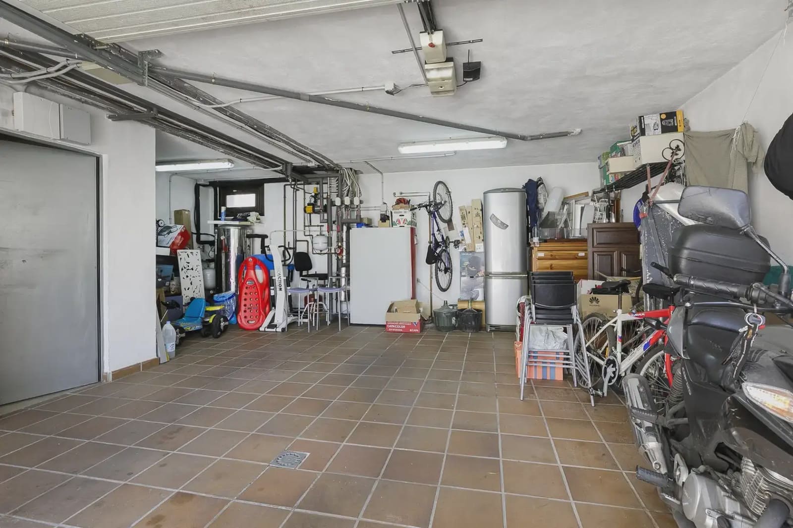 6 soveværelse Villa til salg i La Zubia med swimmingpool garage - € 606.000 (Ref: 9854688)