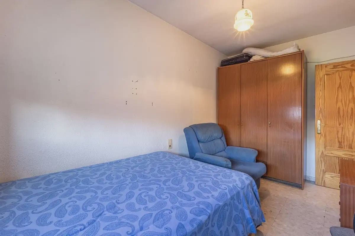 4 soveværelse Lejlighed til salg i Granada by med garage - € 250.000 (Ref: 9857791)