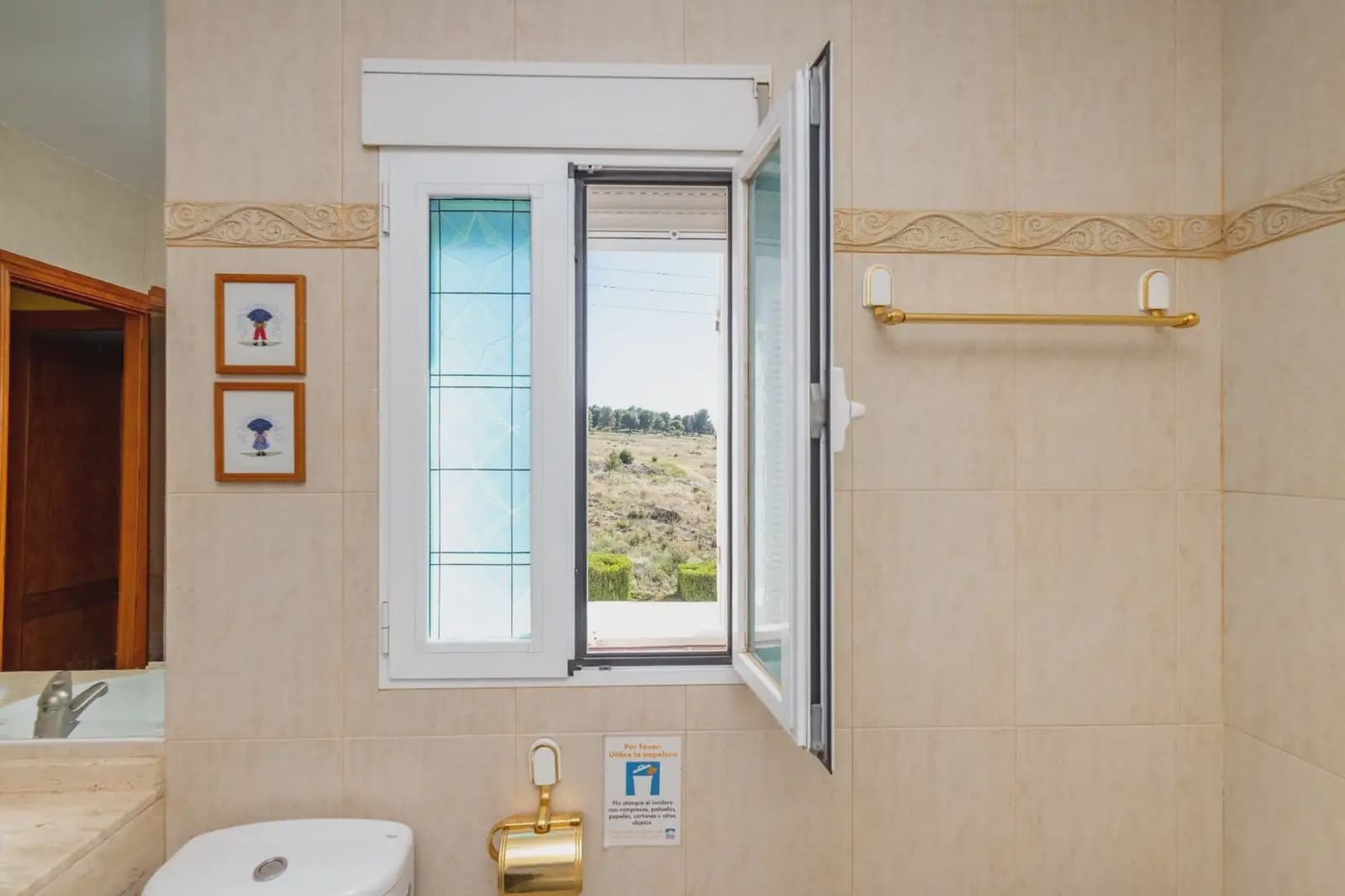 3 Zimmer Villa zu verkaufen in Monachil mit Pool Garage - 400.000 € (Ref: 9858414)