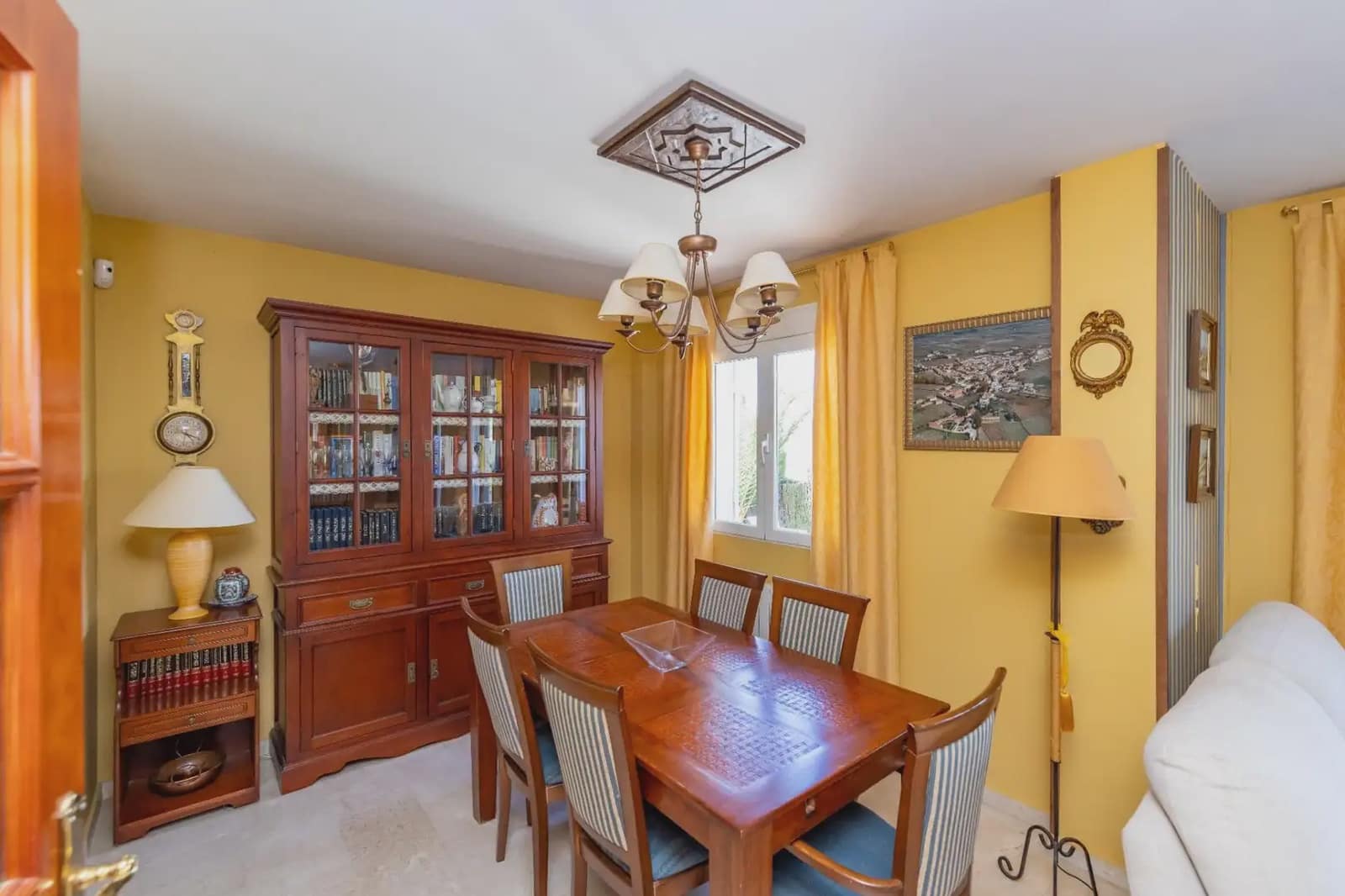 3 Zimmer Villa zu verkaufen in Monachil mit Pool Garage - 400.000 € (Ref: 9858414)