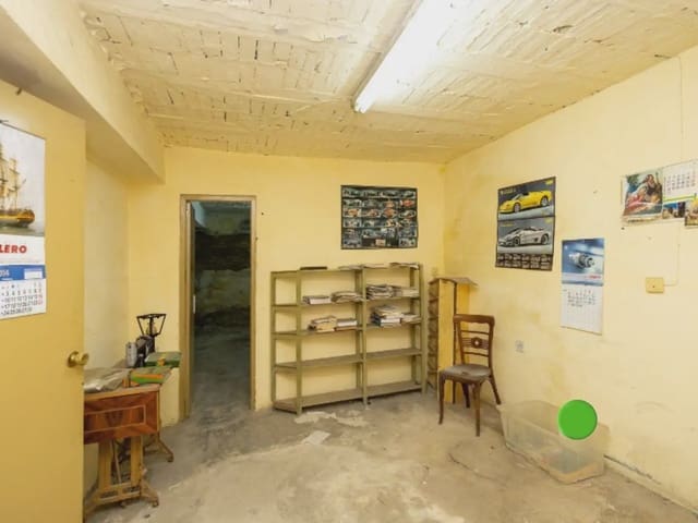 5 soveværelse Lejlighed til salg i Albaicin, Granada by - € 180.000 (Ref: 9858615)