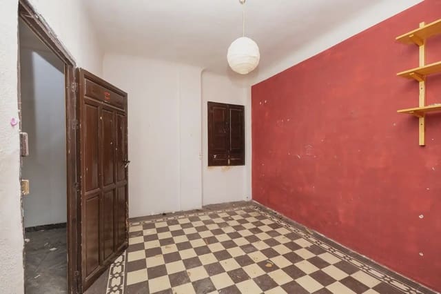 5 soveværelse Lejlighed til salg i Albaicin, Granada by - € 180.000 (Ref: 9858615)