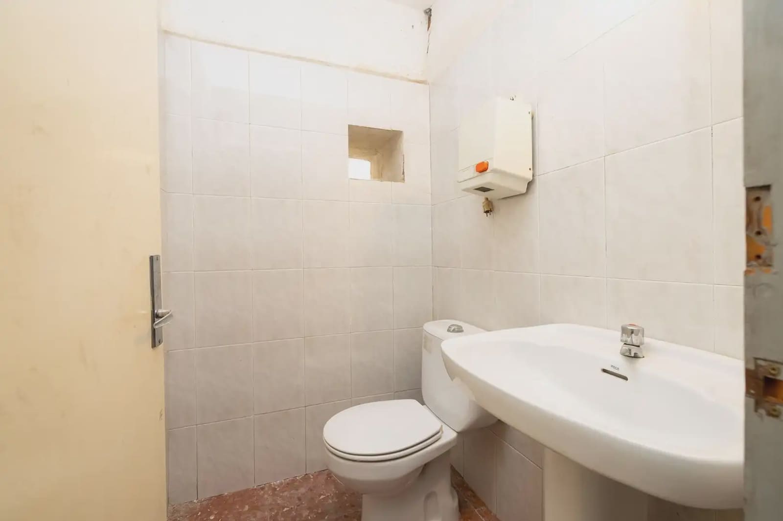 2 Zimmer Wohnung zu verkaufen in Granada Stadt - 180.000 € (Ref: 9858616)