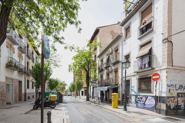 5 chambre Appartement à vendre à Albaicin, Grenade ville - 180 000 € (Ref: 9858616)
