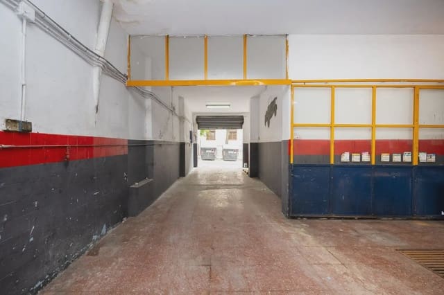 Kommersiell til salgs i Albaicin, Granada by - € 230 000 (Ref: 9858617)