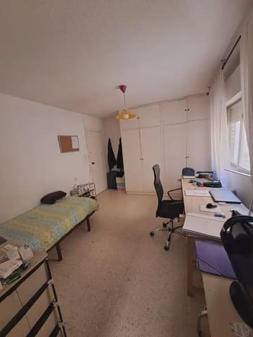 3 sypialnia Mieszkanie do wynajęcia w Camino de Ronda - Rosaleda, Miasto Grenada z garażem - 900 € (Ref: 9858917)