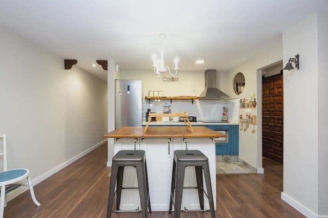 2 Zimmer Wohnung zu verkaufen in Albaicin, Granada Stadt - 255.000 € (Ref: 9860367)