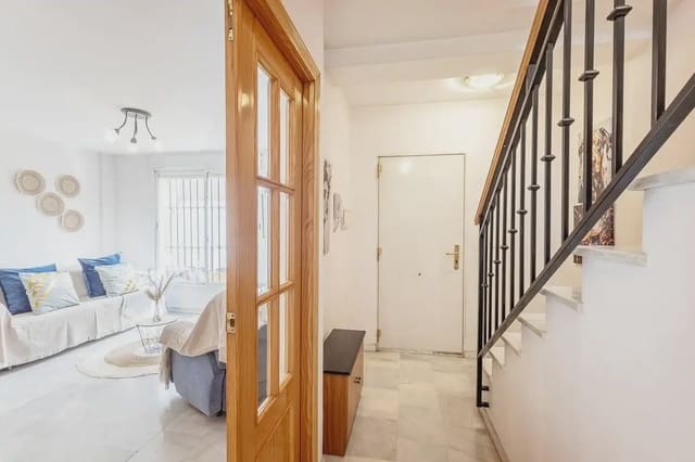 3 slaapkamer Halfvrijstaande villa te koop in Armilla met garage - € 325.000 (Ref: 9860368)