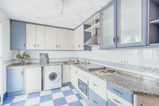 3 slaapkamer Halfvrijstaande villa te koop in Armilla met garage - € 325.000 (Ref: 9860368)