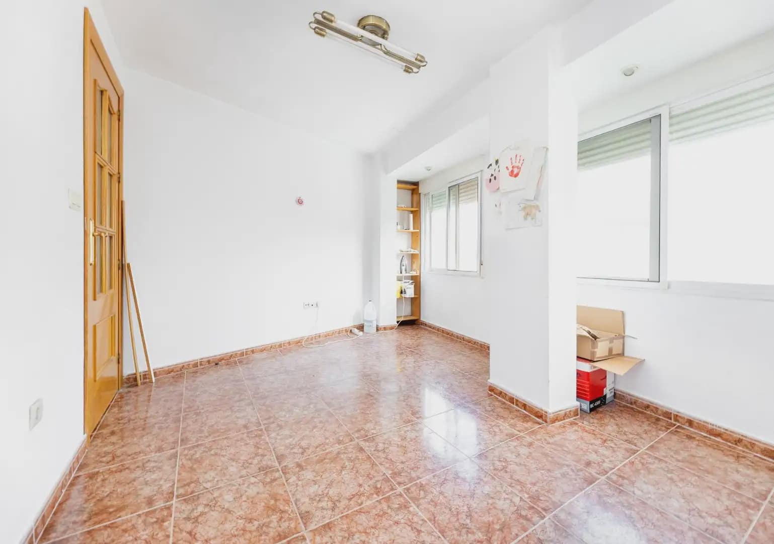 Casa de 5 habitaciones en Armilla en venta - 249.000 € (Ref: 9860369)