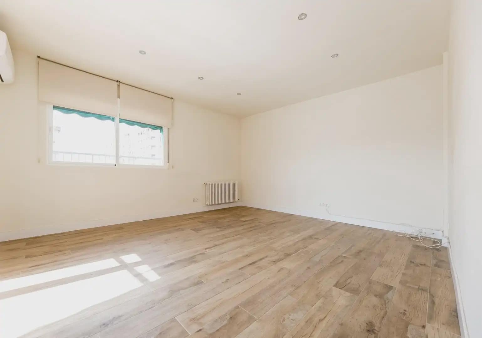 4 soverom Penthouse til salgs i Granada by - € 480 000 (Ref: 9860372)