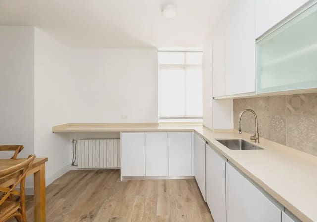 4 soverom Penthouse til salgs i Camino de Ronda - Rosaleda, Granada by - € 480 000 (Ref: 9860372)