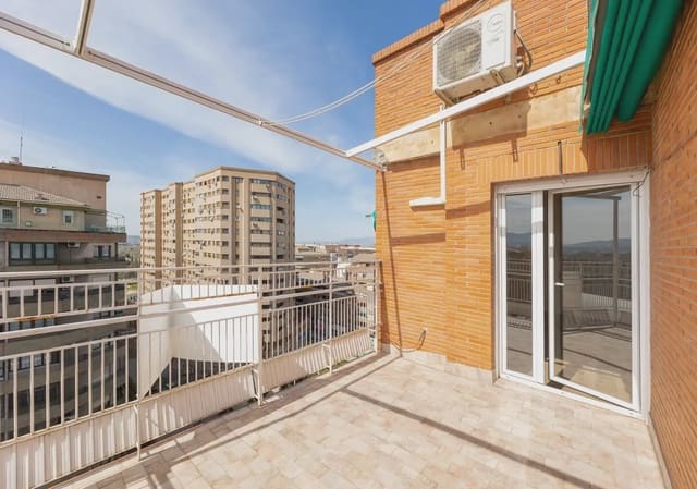4 soverom Penthouse til salgs i Camino de Ronda - Rosaleda, Granada by - € 480 000 (Ref: 9860372)