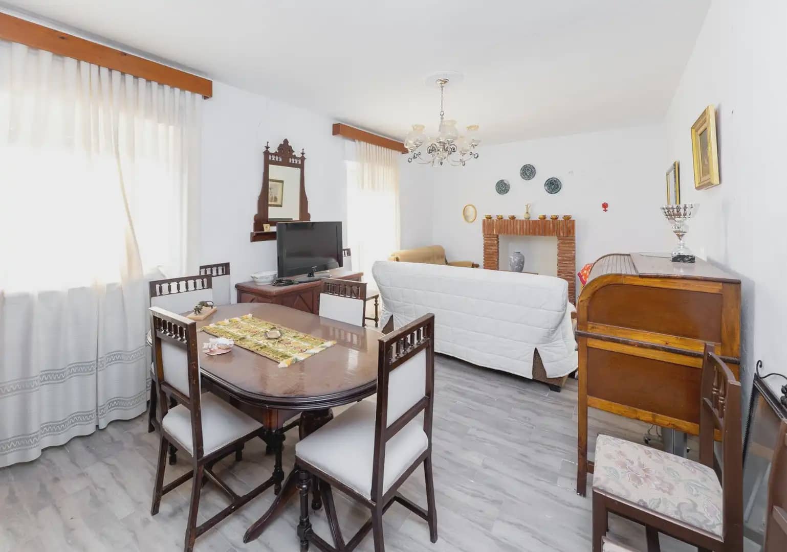 4 bedroom Finca/Country House for sale in Pinar with garage - € 299,000 (Ref: 9860374)