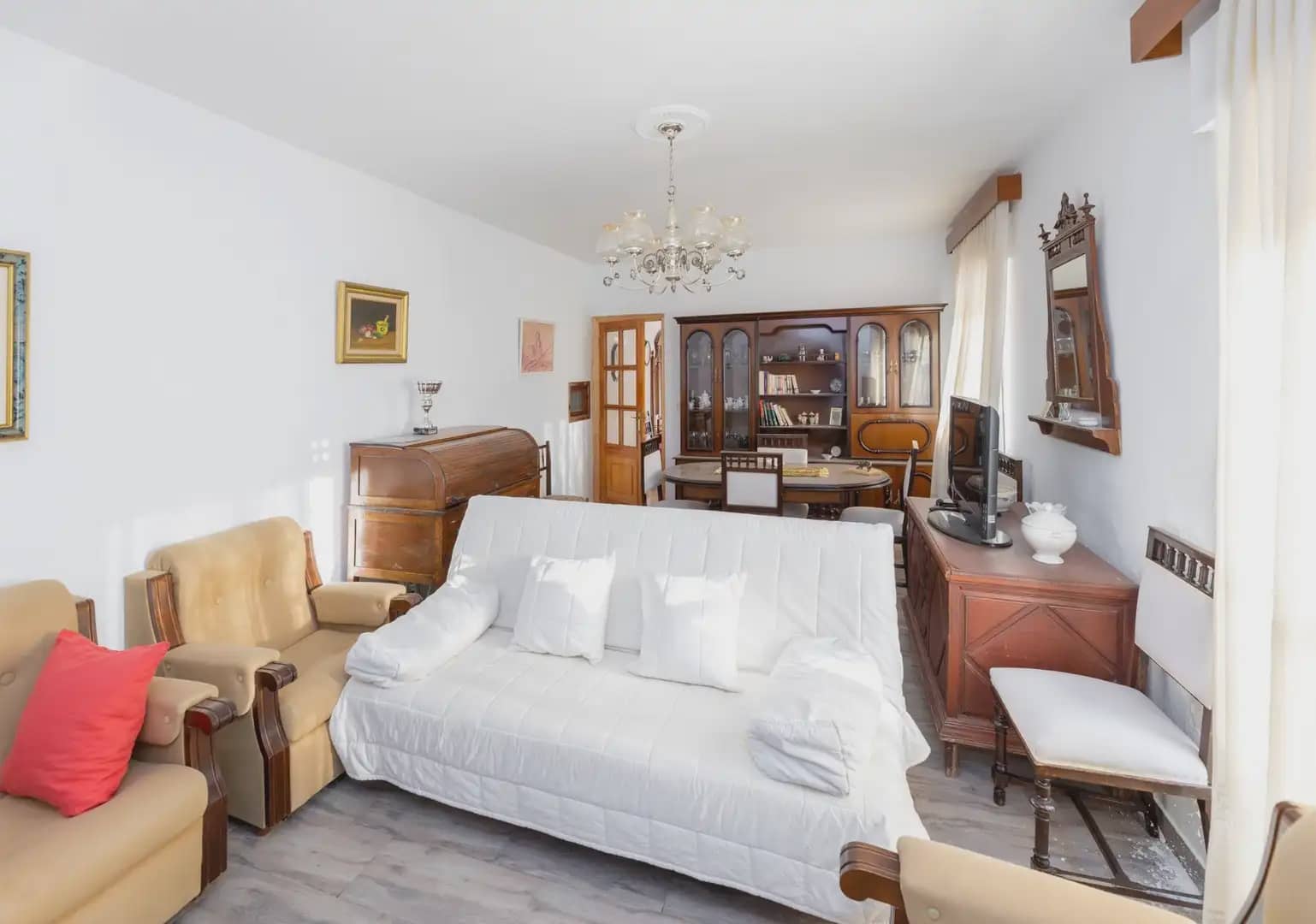 4 bedroom Finca/Country House for sale in Pinar with garage - € 299,000 (Ref: 9860374)