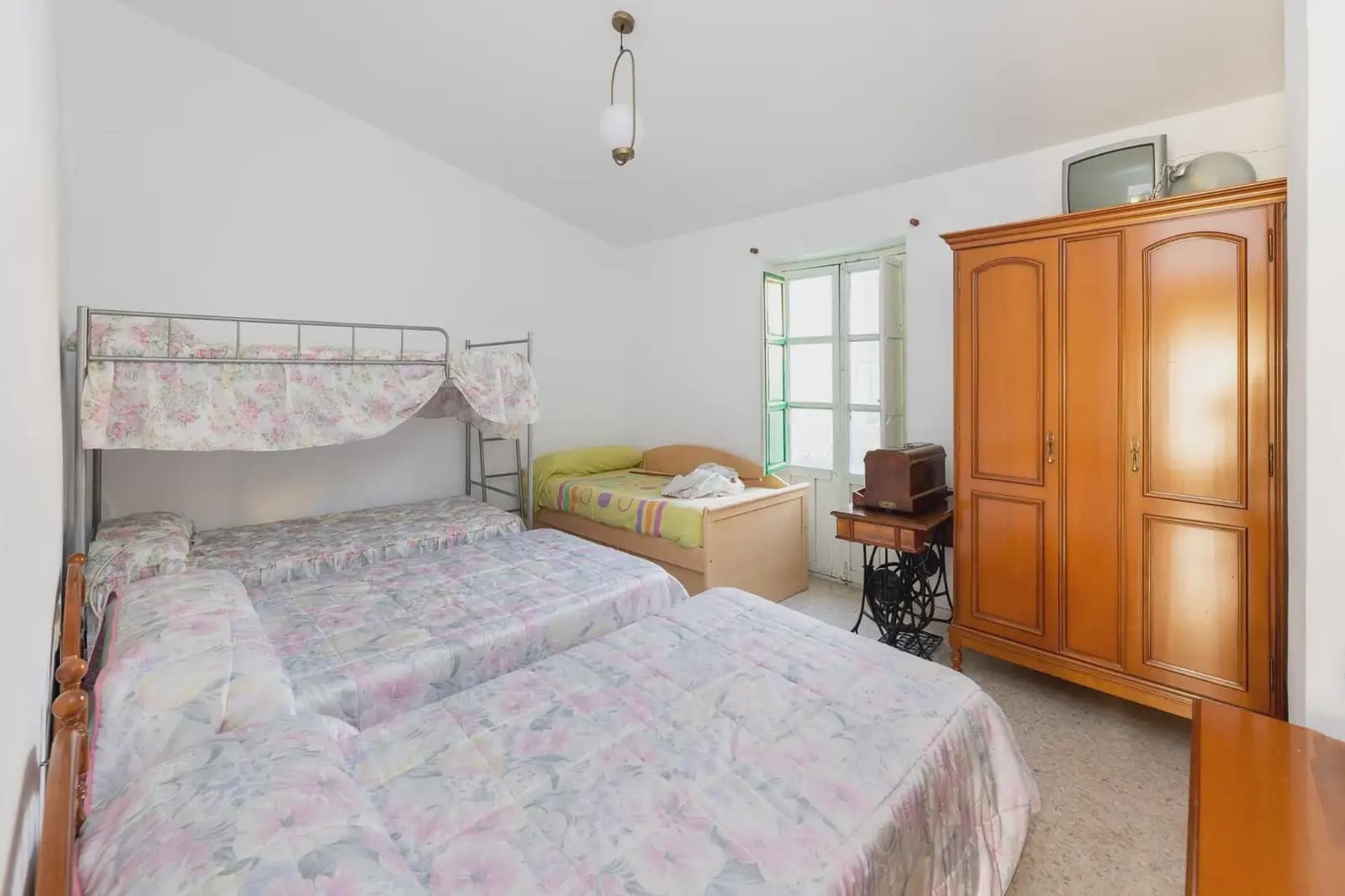 4 bedroom Finca/Country House for sale in Pinar with garage - € 299,000 (Ref: 9860374)