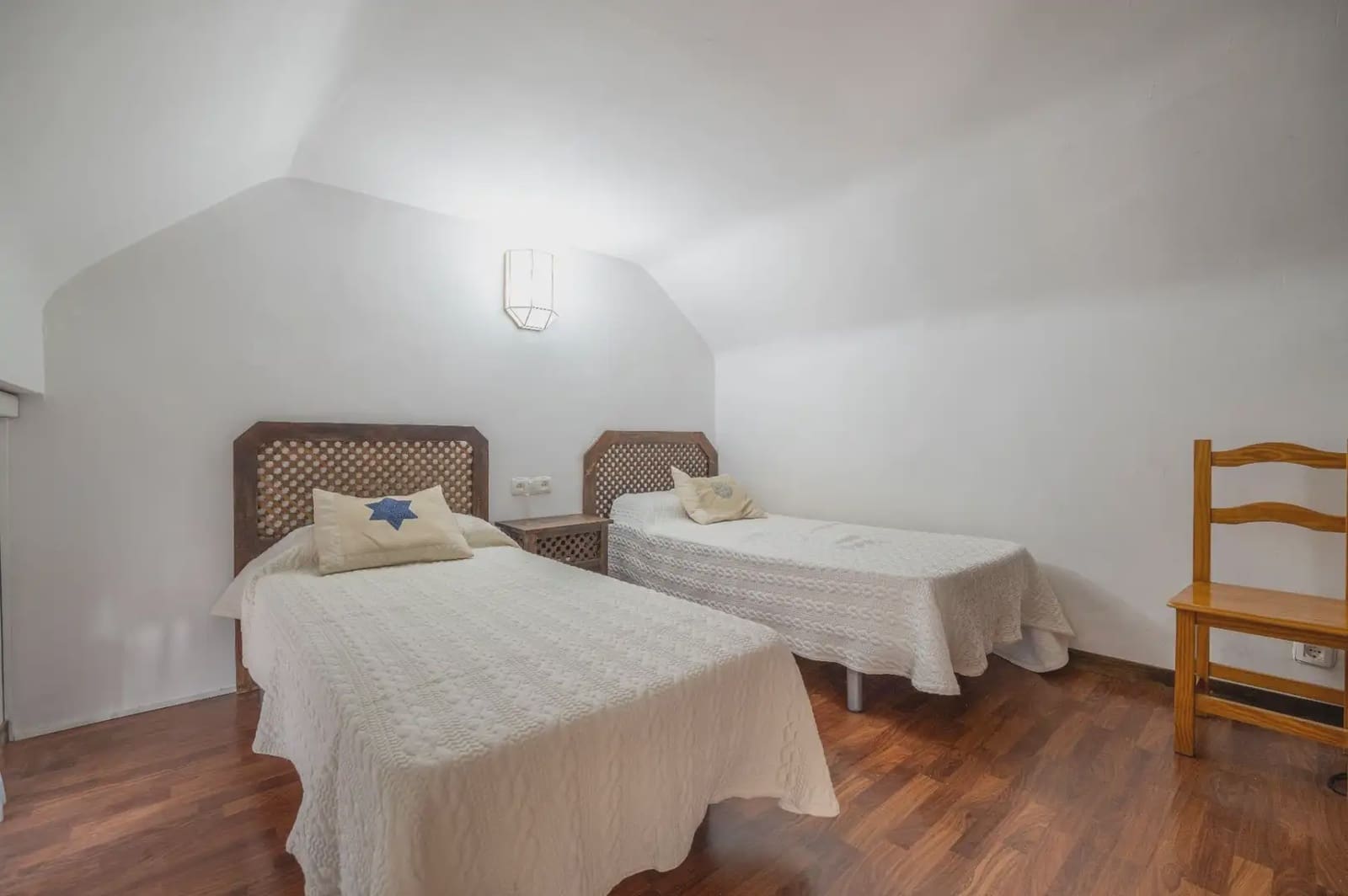 Byhus til salg i Granada by - € 1.450.000 (Ref: 9860792)