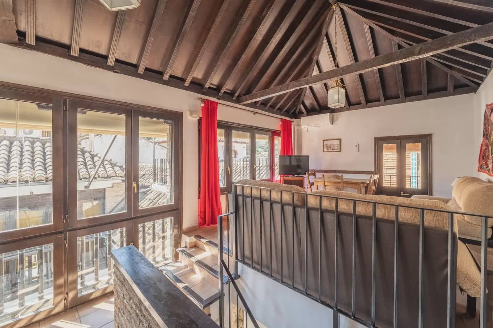Byhus til salg i Granada by - € 1.450.000 (Ref: 9860792)