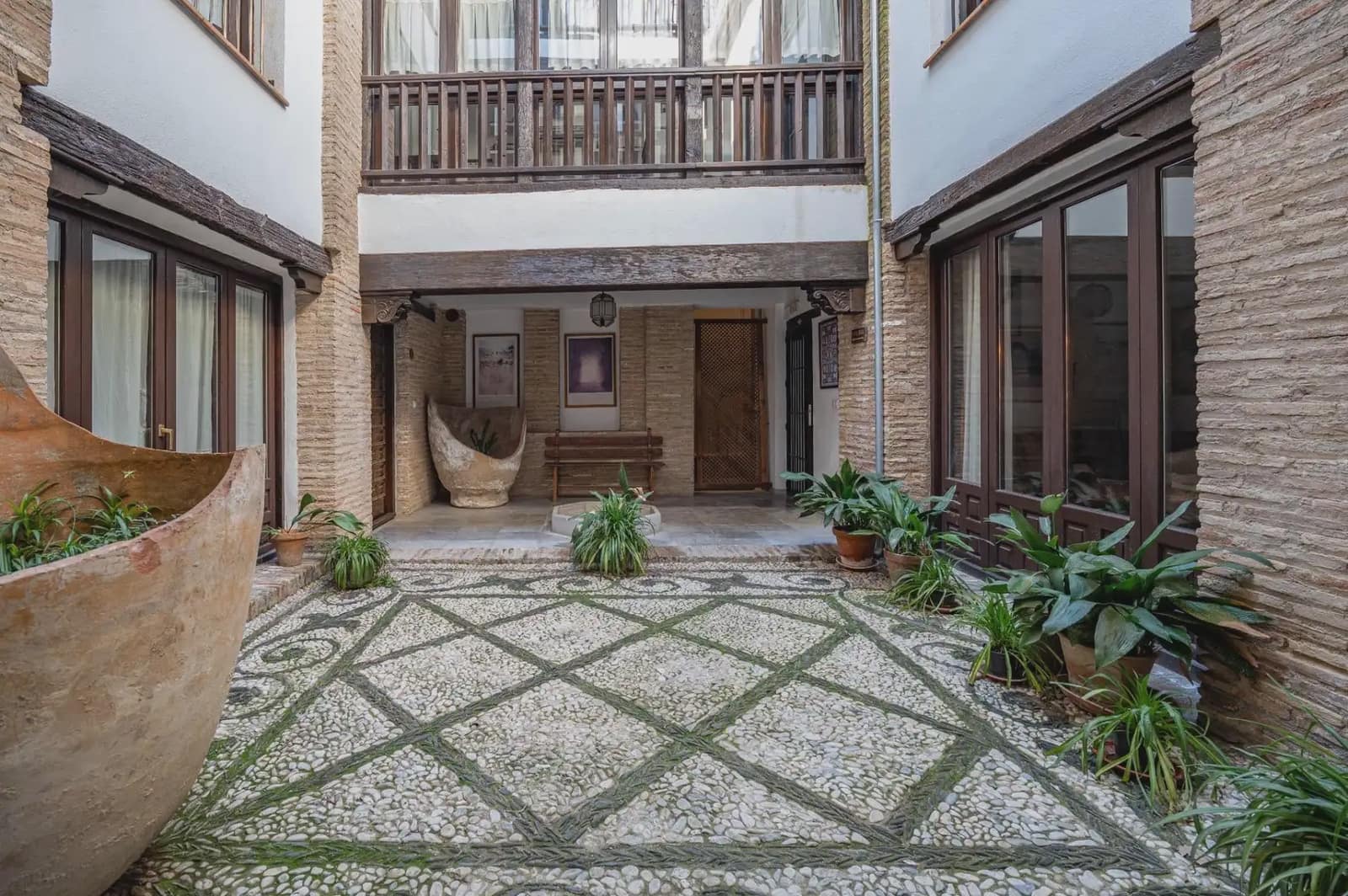 Byhus til salg i Granada by - € 1.450.000 (Ref: 9860792)