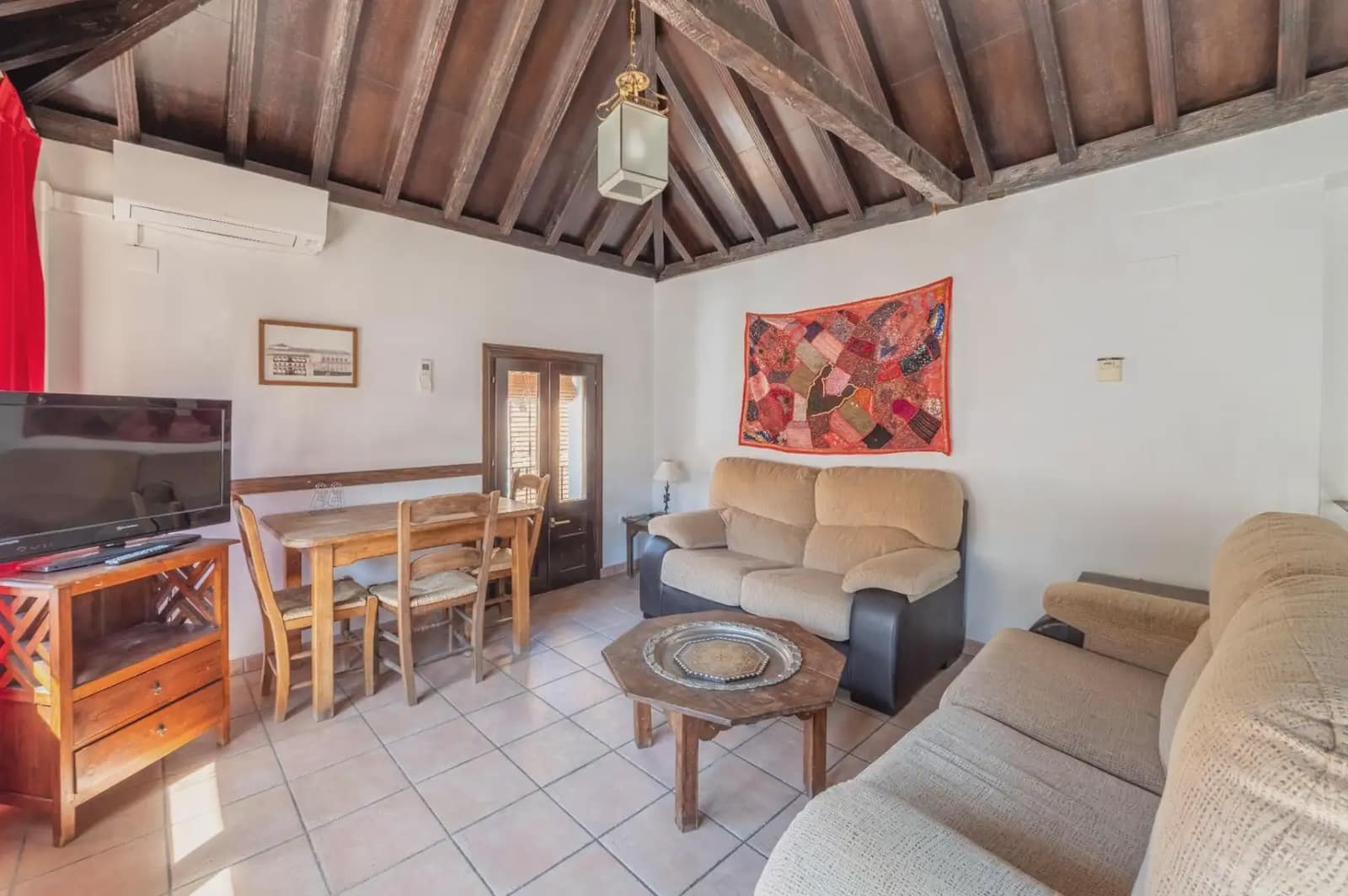 Byhus til salg i Granada by - € 1.450.000 (Ref: 9860792)