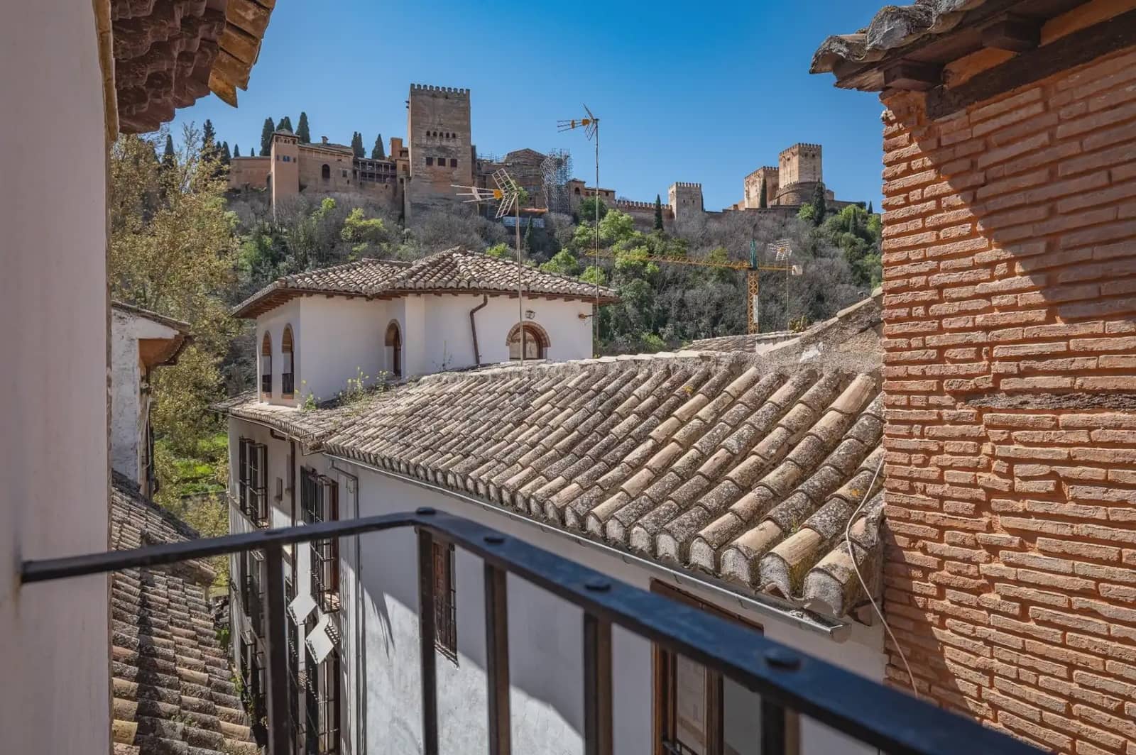 Byhus til salg i Granada by - € 1.450.000 (Ref: 9860792)