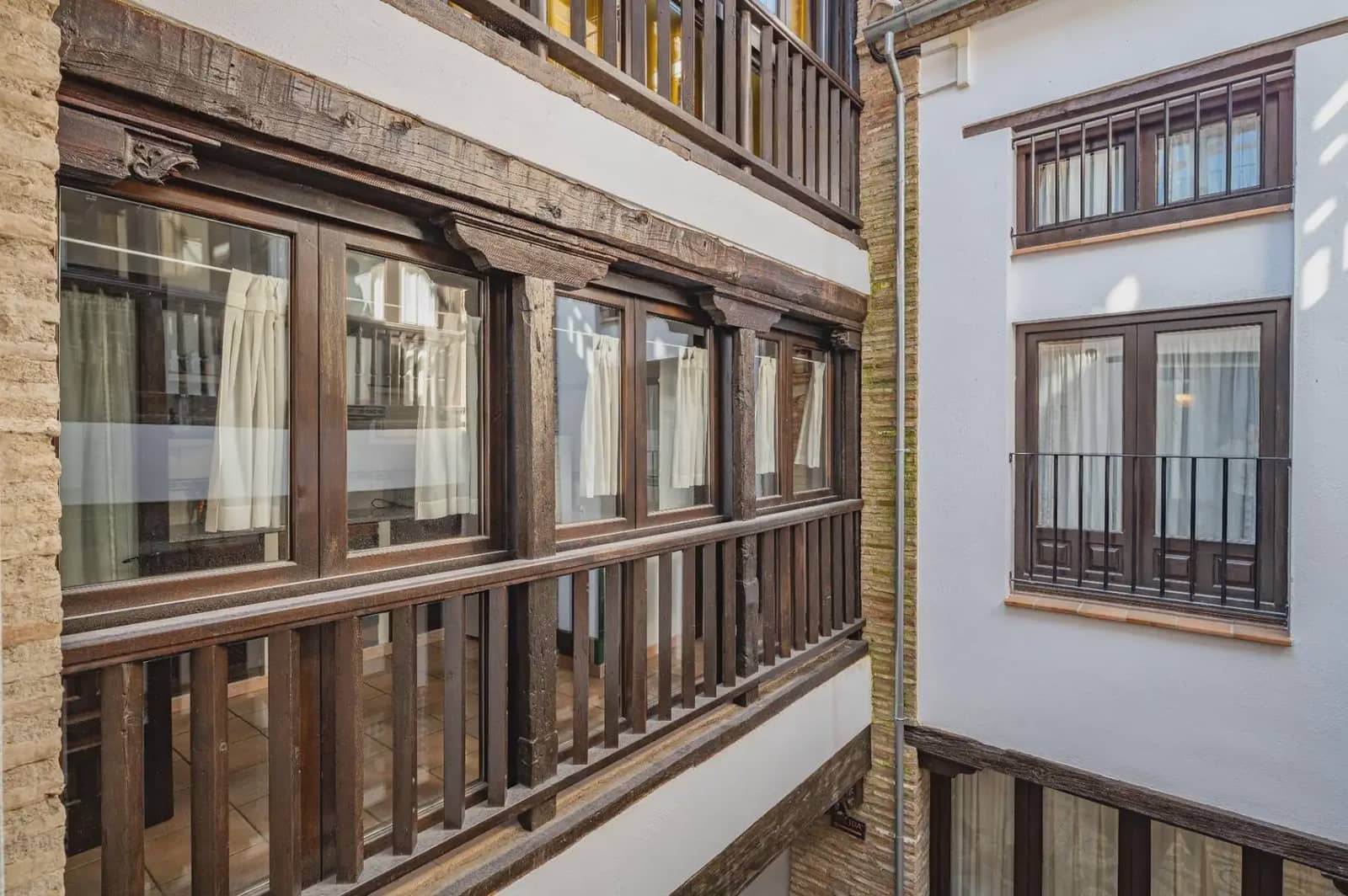 Byhus til salg i Granada by - € 1.450.000 (Ref: 9860792)