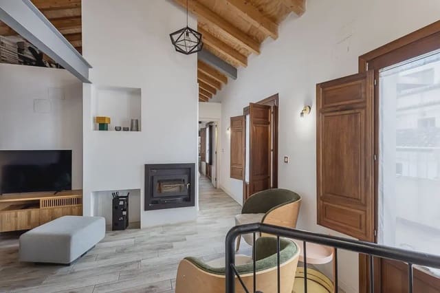 5 soveværelse Byhus til salg i Albaicin, Granada by - € 470.000 (Ref: 9862081)