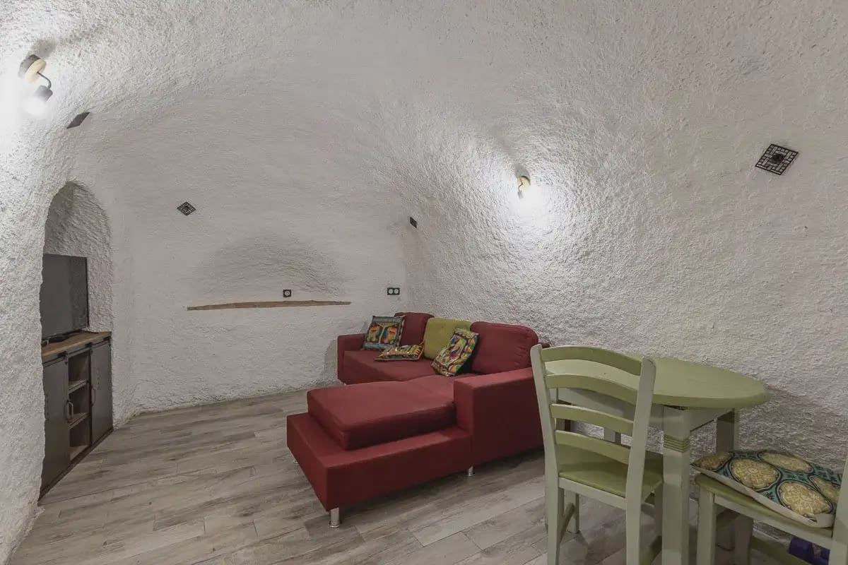 5 soveværelse Byhus til salg i Granada by - € 470.000 (Ref: 9862081)