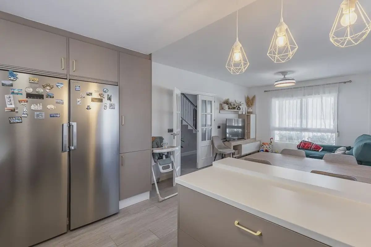 Pareado de 3 habitaciones en Ventas de Huelma en venta con piscina garaje - 170.000 € (Ref: 9862082)