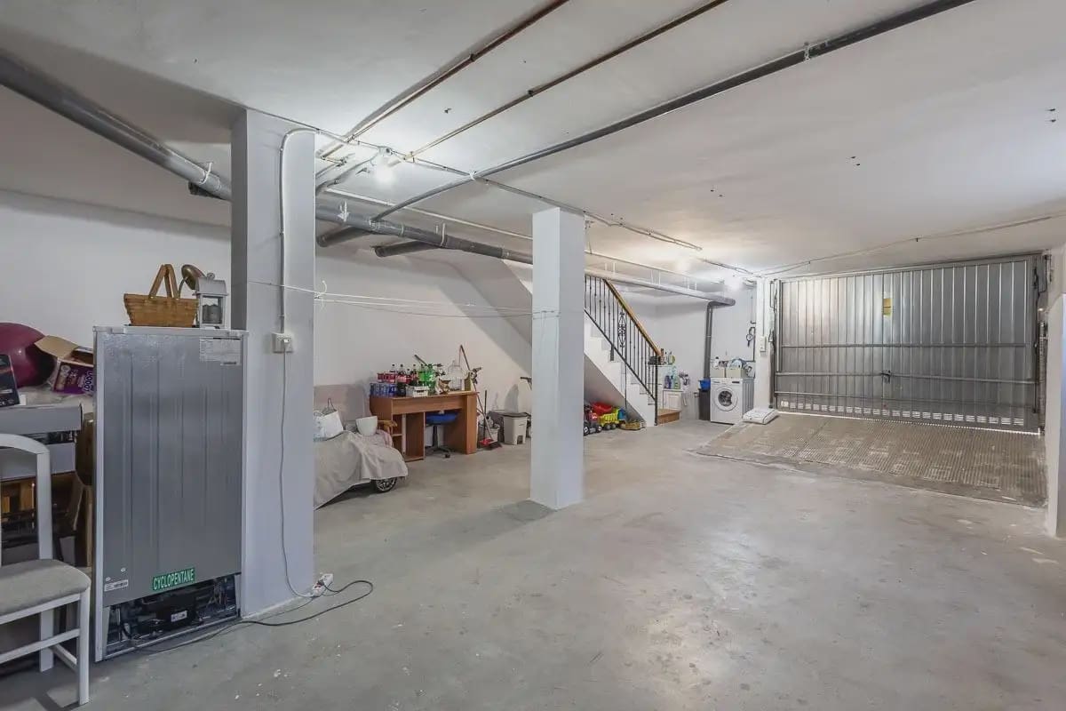 Pareado de 3 habitaciones en Ventas de Huelma en venta con piscina garaje - 170.000 € (Ref: 9862082)