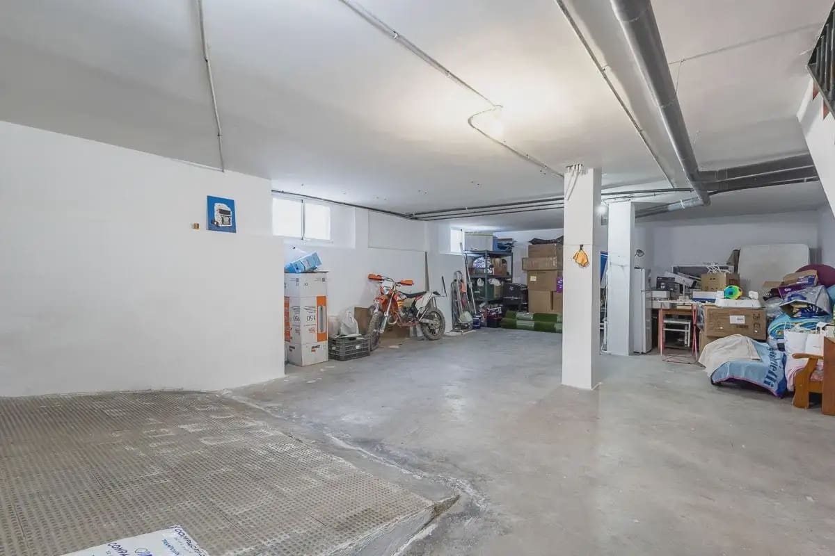 Pareado de 3 habitaciones en Ventas de Huelma en venta con piscina garaje - 170.000 € (Ref: 9862082)