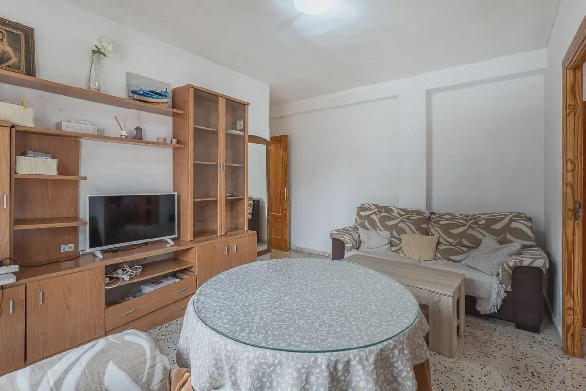 4 sypialnia Mieszkanie na sprzedaż w Miasto Grenada - 270 000 € (Ref: 9863905)