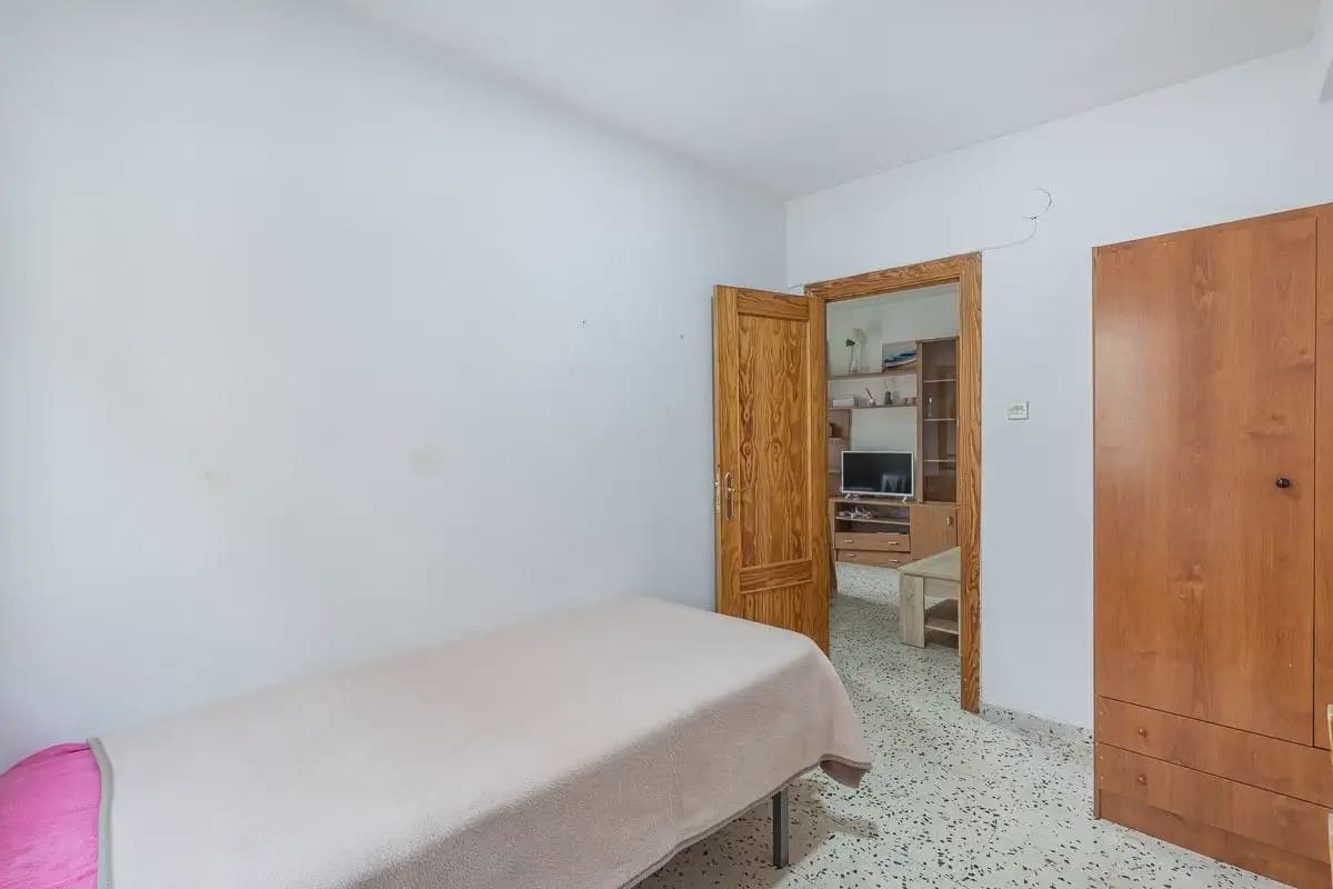 4 sypialnia Mieszkanie na sprzedaż w Miasto Grenada - 270 000 € (Ref: 9863905)