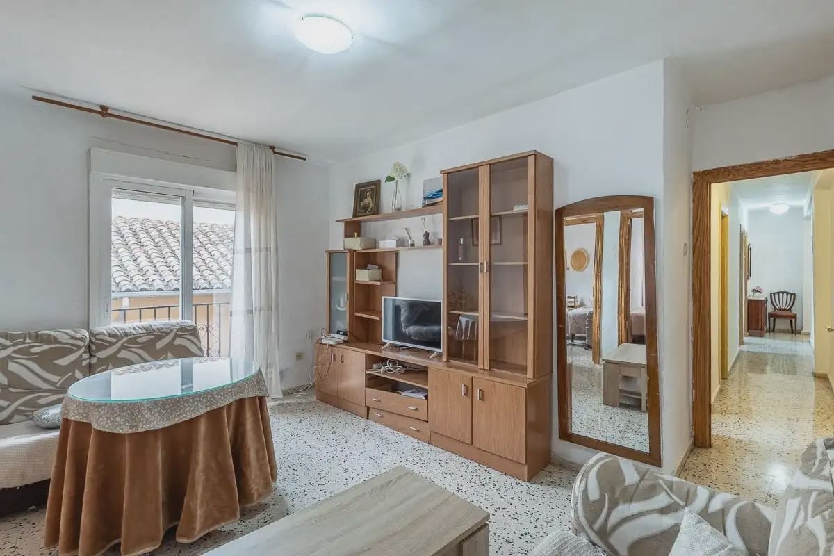 4 sypialnia Mieszkanie na sprzedaż w Miasto Grenada - 270 000 € (Ref: 9863905)