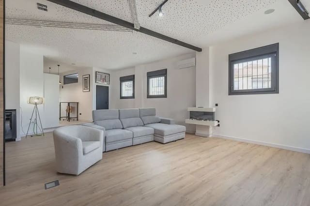 1 chambre Appartement à vendre à Bola de Oro - Serrallo, Grenade ville - 254 000 € (Ref: 9863906)