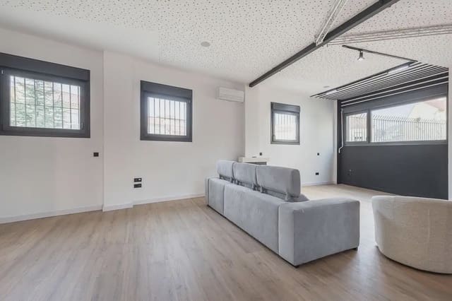 1 chambre Appartement à vendre à Bola de Oro - Serrallo, Grenade ville - 254 000 € (Ref: 9863906)