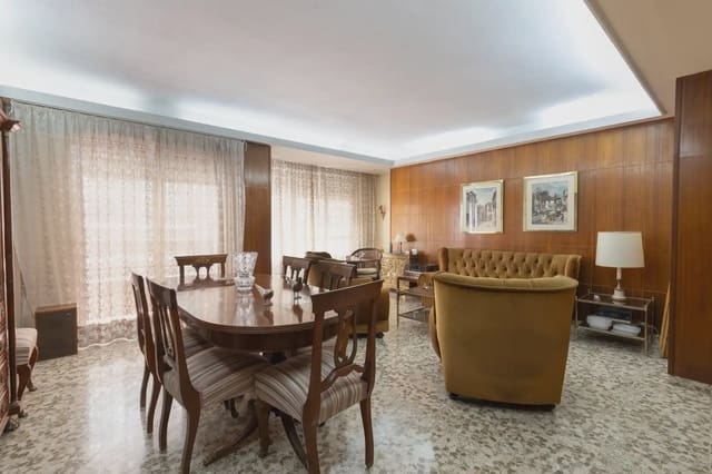 7 chambre Appartement à vendre à Figares, Grenade ville - 650 000 € (Ref: 9867235)