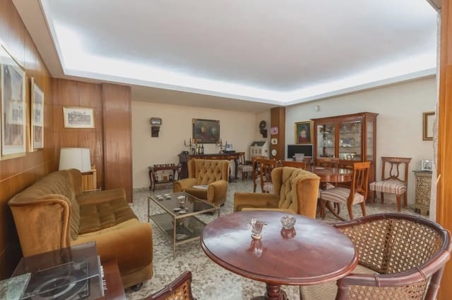 7 chambre Appartement à vendre à Figares, Grenade ville - 650 000 € (Ref: 9867235)