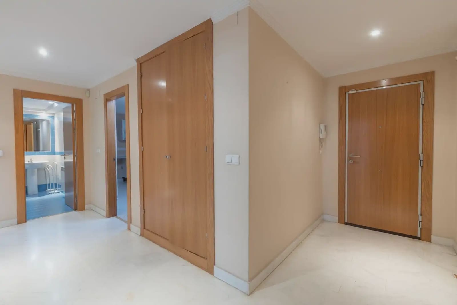 2 sypialnia Mieszkanie na sprzedaż w Miasto Grenada z garażem - 545 000 € (Ref: 9867236)