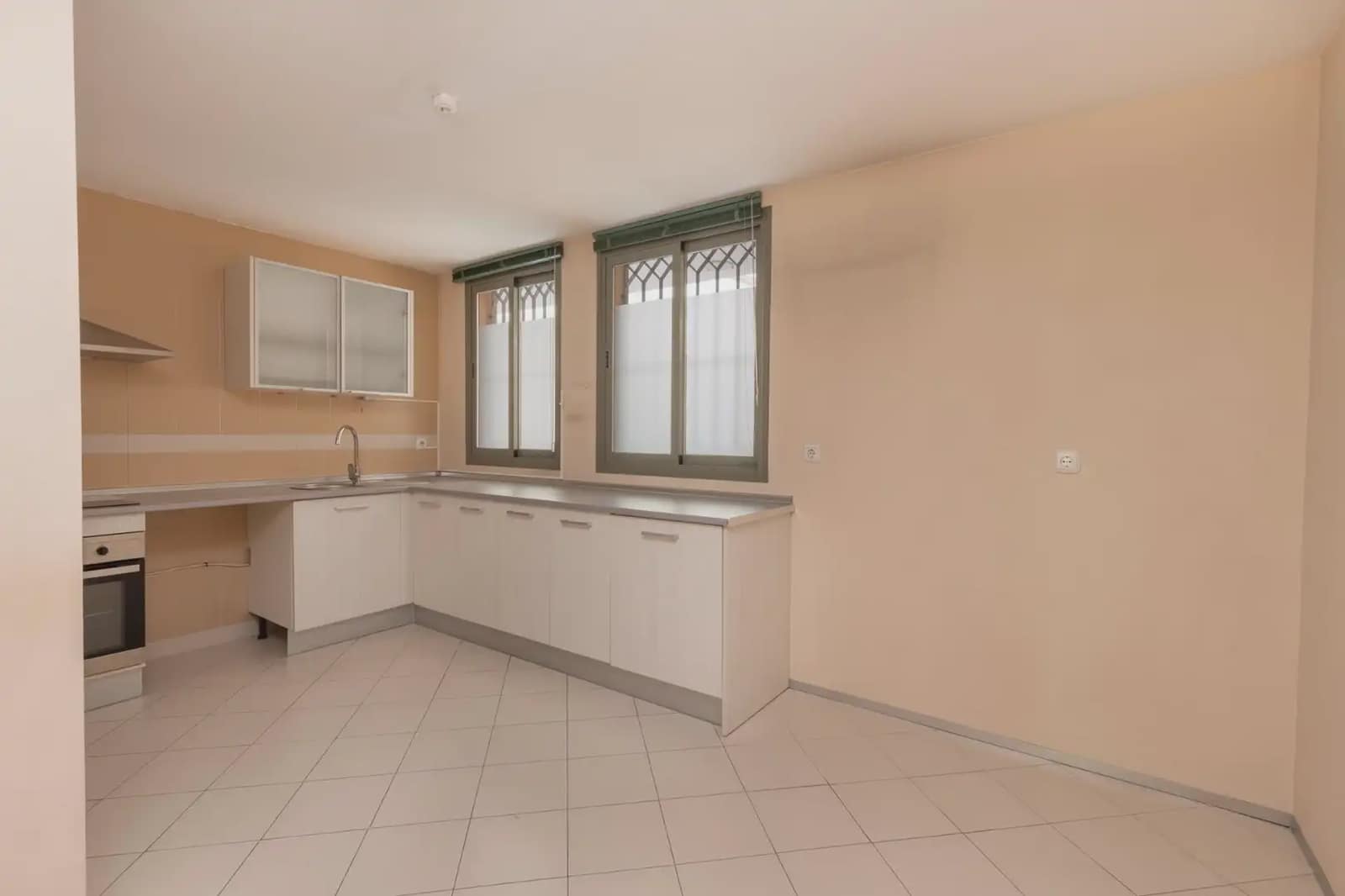 2 sypialnia Mieszkanie na sprzedaż w Miasto Grenada z garażem - 545 000 € (Ref: 9867236)