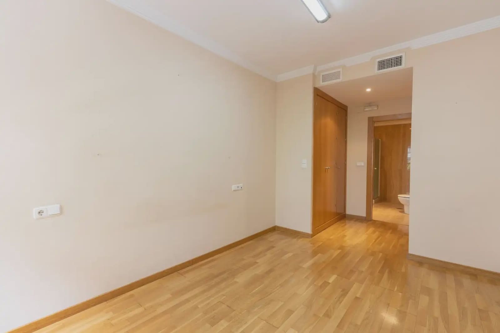 2 sypialnia Mieszkanie na sprzedaż w Miasto Grenada z garażem - 545 000 € (Ref: 9867236)