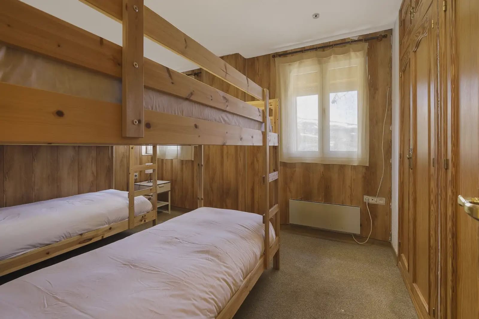 3 bedroom Apartment for sale in Sierra Nevada with garage - € 519,000 (Ref: 9867237)