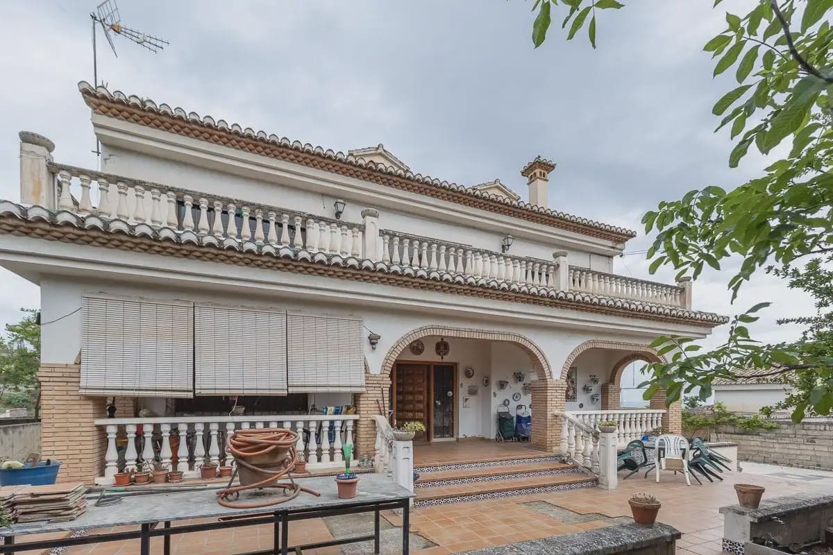 6 Zimmer Villa zu verkaufen in Monachil mit Garage - 450.000 € (Ref: 9867238)