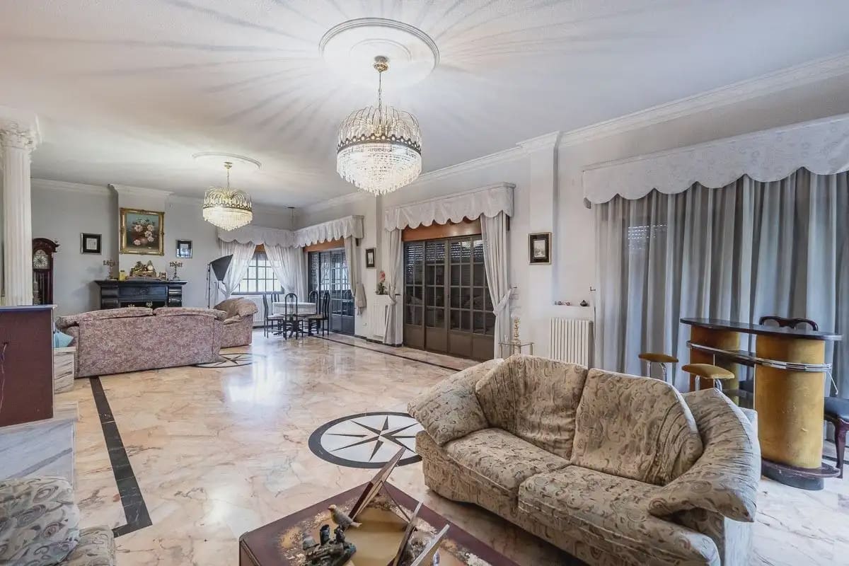 6 Zimmer Villa zu verkaufen in Monachil mit Garage - 450.000 € (Ref: 9867238)