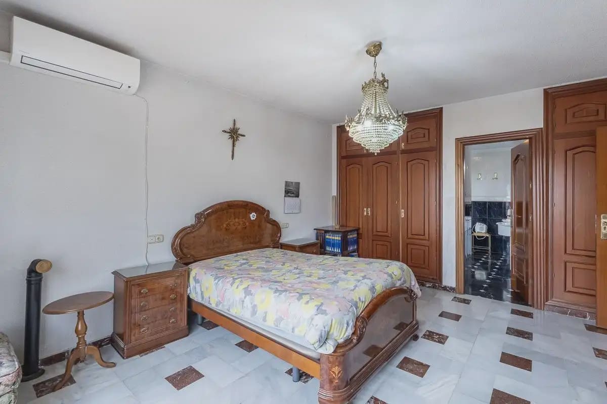 6 Zimmer Villa zu verkaufen in Monachil mit Garage - 450.000 € (Ref: 9867238)